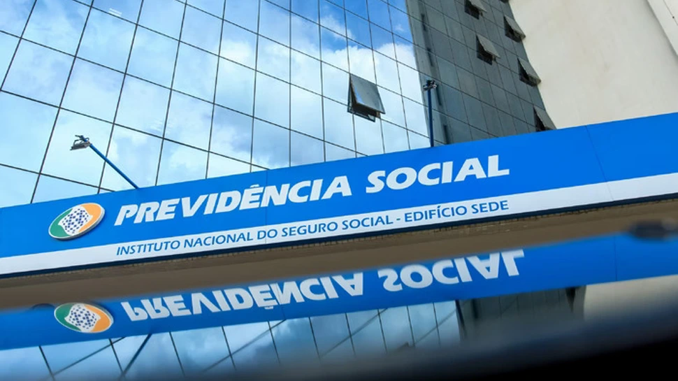 Nenhum congressista do PT vota a favor da CPI do INSS