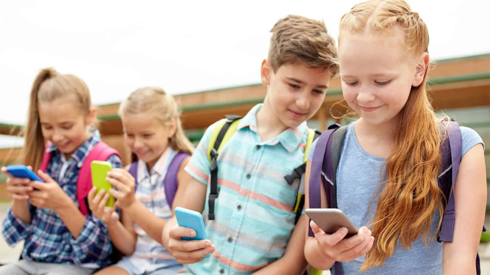 Holanda quer limitar uso de redes sociais por menores de 15 anos