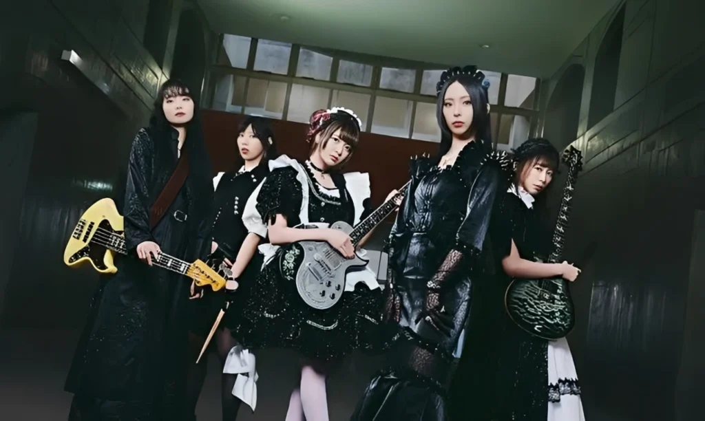 Beyblade X: BAND-MAID lança clipe de SPIN, novo encerramento